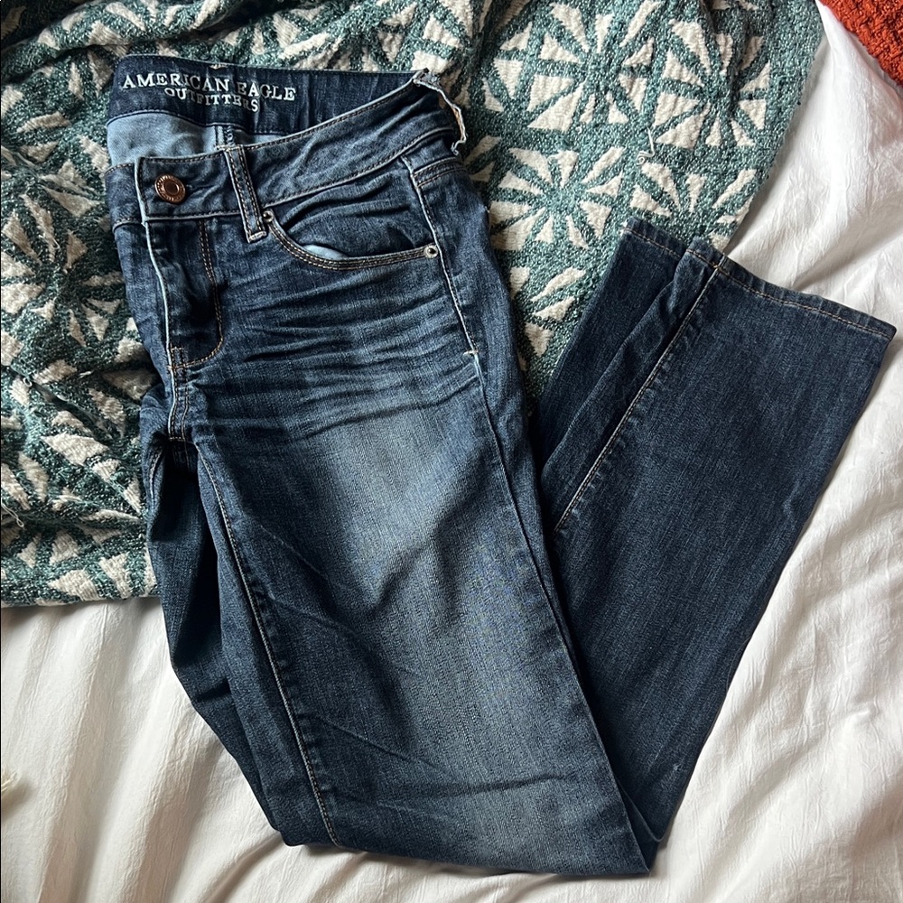 American Eagle Outfitters Dark Wash Straight Leg Jeans - Picture 2 of 3